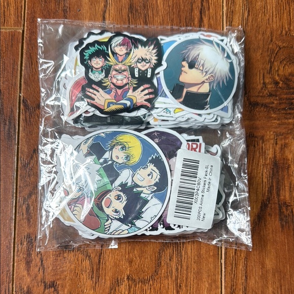 NWT (200) Anime Stickers Water Bottle Skateboard Laptop - Picture 2 of 4